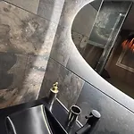 L' Instant Boheme T2 1 Clim , Piscine , Parking Wifi Apartment Balaruc-les-Bains