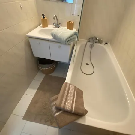 Apartment L' Instant Boheme T2 Clim , Piscine , Parking Balaruc-les-Bains