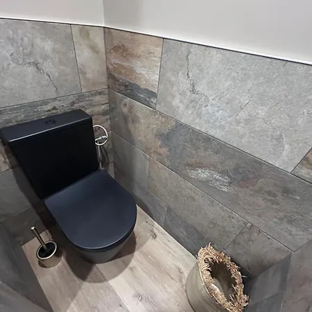 Apartmán L' Instant Boheme T2 1 Clim , Piscine , Parking Wifi