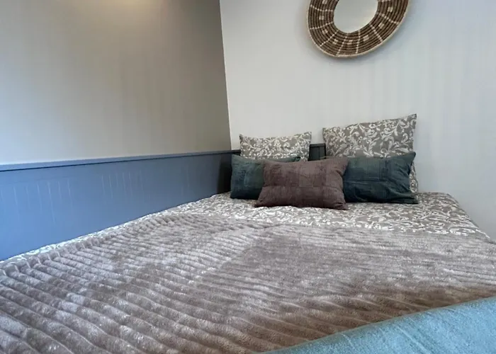 L' Instant Boheme T2 1 Clim , Piscine , Parking Wifi Apartment Balaruc-les-Bains