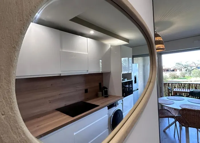 L' Instant Boheme T2 1 Clim , Piscine , Parking Wifi Apartment *